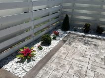 Romy landscaping border design