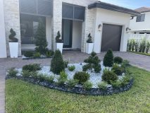 Vibrant landscaping services in Miami